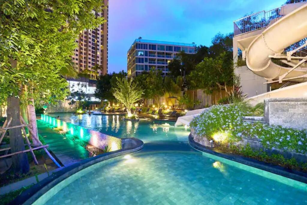 Unixx Condo Pattaya Near Walking Street Eksteriør bilde